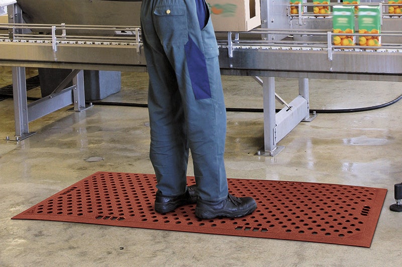 Wearwell Grade A Floor Mat In Use